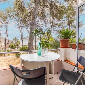 https://luminoso-bungalow-con-parking-y-barbacoa.top-hotels-tarragona.com